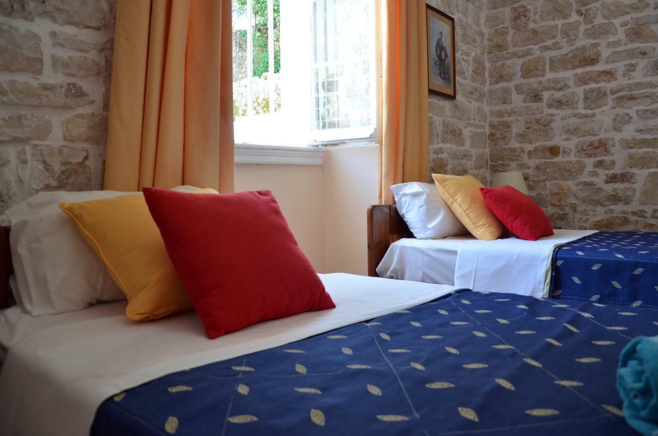 Stemar Villas Longos  Экстерьер фото